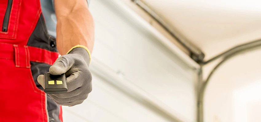 Residential Garage Door Security in Eucalyptus Hills, California