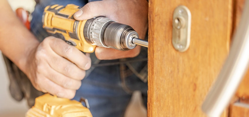 Eviction Locksmith in Eucalyptus Hills, California