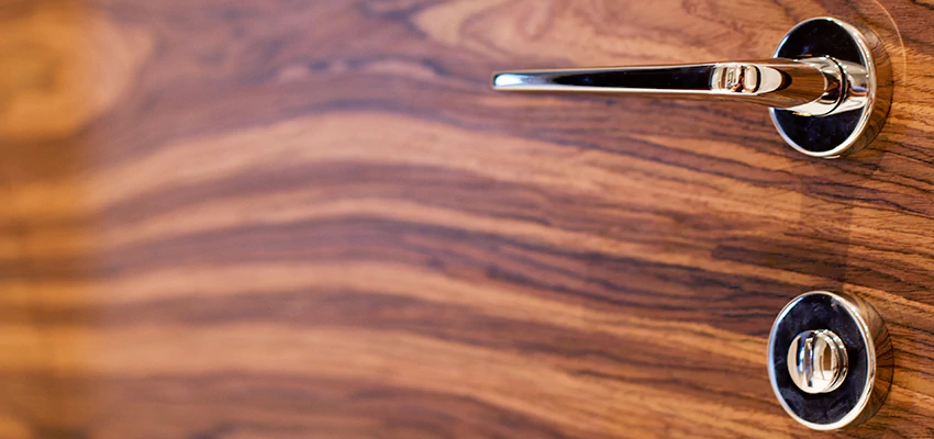 On Demand Locksmith For Key Fobs Repair in Eucalyptus Hills, California